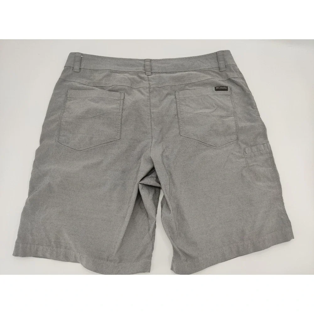 Columbia Sportswear Men's Gray Outdoor Hiking Cargo Shorts Size 38W‎
